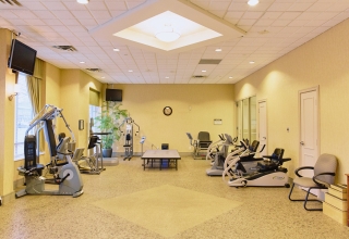Delmanor West Village gym