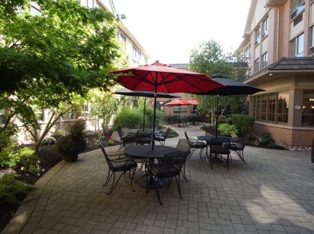 Delmanor Glen Abbey Patio Oakville