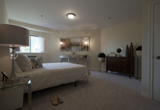 Delmanor Elgin Mills Bedroom Richmond Hill