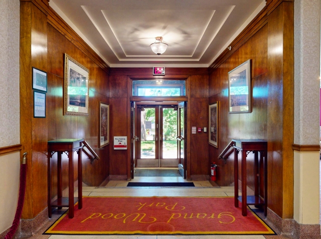 Grand Wood Park inside entrace