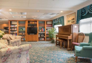 Hawthornce Retirement Loundge