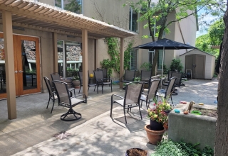 Dementia Care in North York Cedarhurst Dementia Care Home