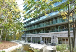 Parkland on the Glen Patio Mississauga