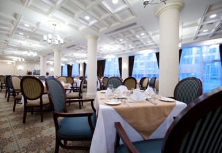 Delmanor Northtown Retirement Home Dining Room
