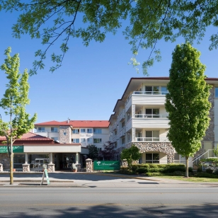 Arbourside Court Front