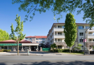 Arbourside Court Front