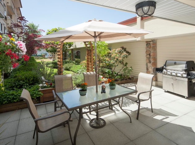 Arbourside Court Patio