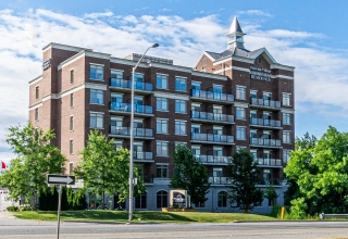 Palermo Village Retirement Residence