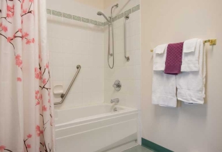 Wedgwood House Bathroom