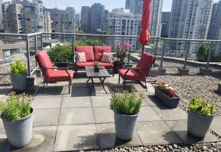 Sidney Manor roof