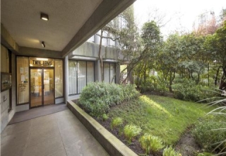 Twin Arms Entrance