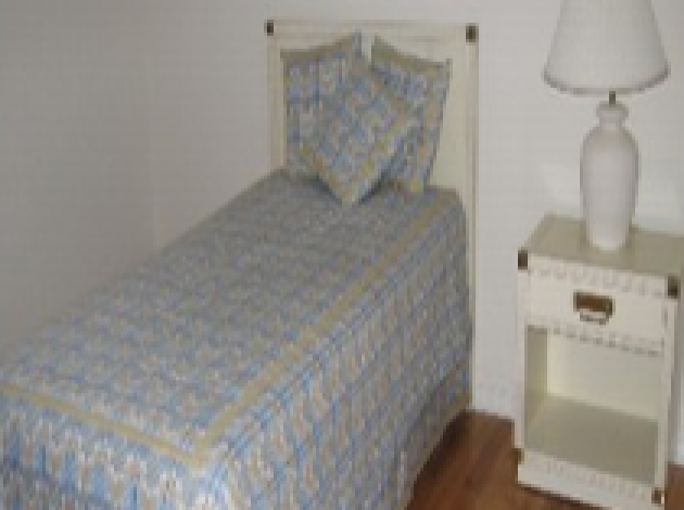 Villa Pugliese Assisted Living Facility Toronto Retirement Bedroom Bed