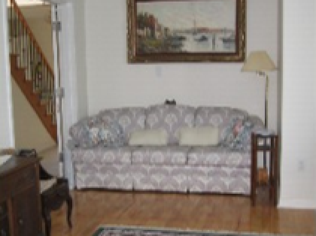 Villa Pugliese Assisted Living Facility Toronto Retirement Bedroom Sofa